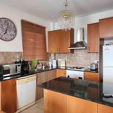 Budget Escape To The Seaside