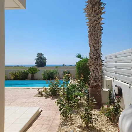 Budget Escape To The Seaside וילה